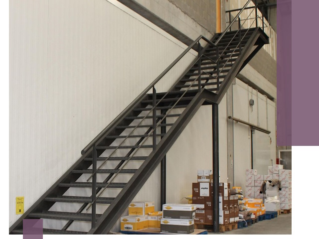 Лестницы для производства в Якутске — изготовление и монтаж