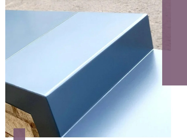 Крышки на парапет в Якутске: изготовление и монтаж под ключ